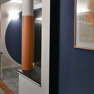 Aero44 Airport Hotel